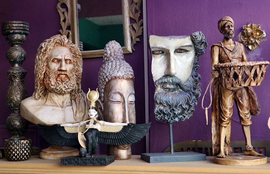 Hobi diye başladılar, 8 yıldır taleplere zar zor yetişiyorlar! O kentte ustalara taş çıkartıyorlar 3